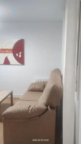 Apartamento de alquiler en Calle Calle Concepción Arenal, Casco Antiguo - Foto 2