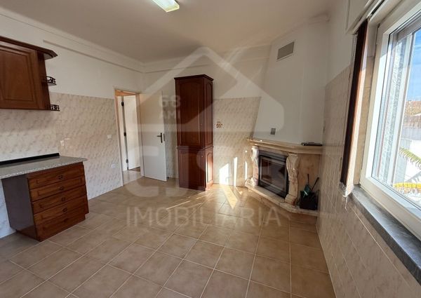 Apartamento T2 em Santarém