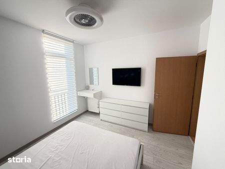 Inchiriez apartament 3 camere, complet mobilat si utilat - Photo 2