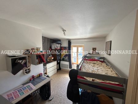 Location Maison 4 pièces 92m² VALREAS 84600 - Photo 4