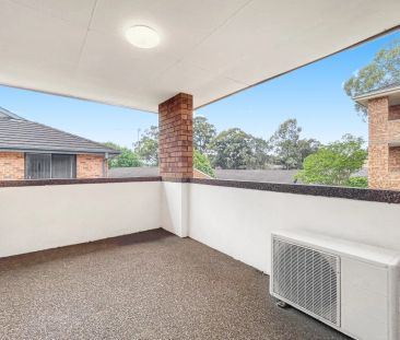 Brilliant Location Near River – Fully Renovated - Photo 5