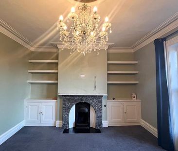 5 bedroom house to rent - Photo 2