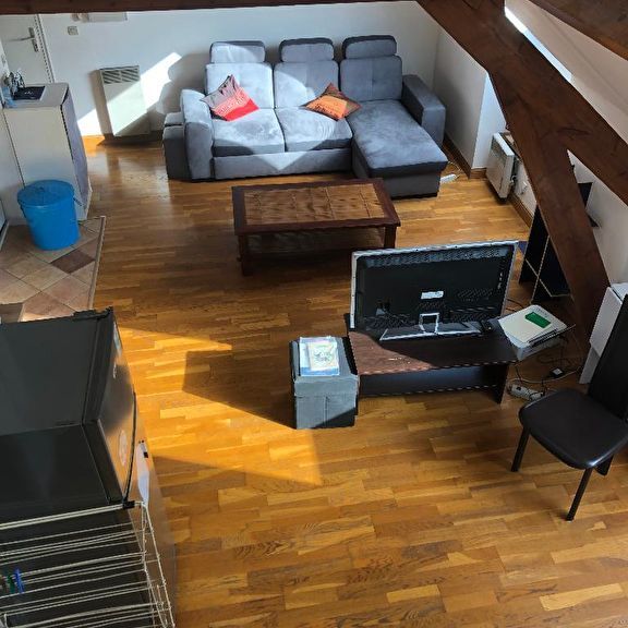 Location Appartement 1 pièce 37m² - Photo 1
