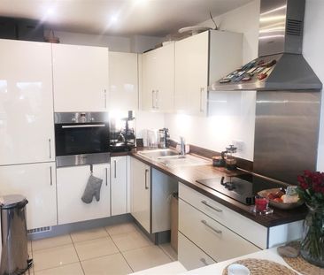 John Thornycroft Road, Southampton - Photo 6