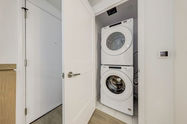 For Lease - 25 Holly Street Unit# TH110, Toronto, Ontario - Photo 1