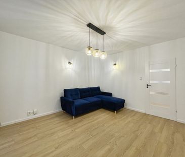 2 pokoje z widną kuchnią | garaż 59.9 m² - Photo 2