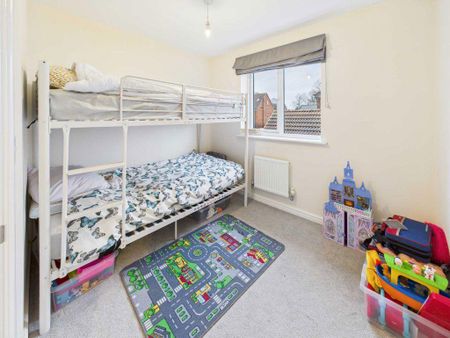 3 bedroom semi-detached house to rent - Photo 3