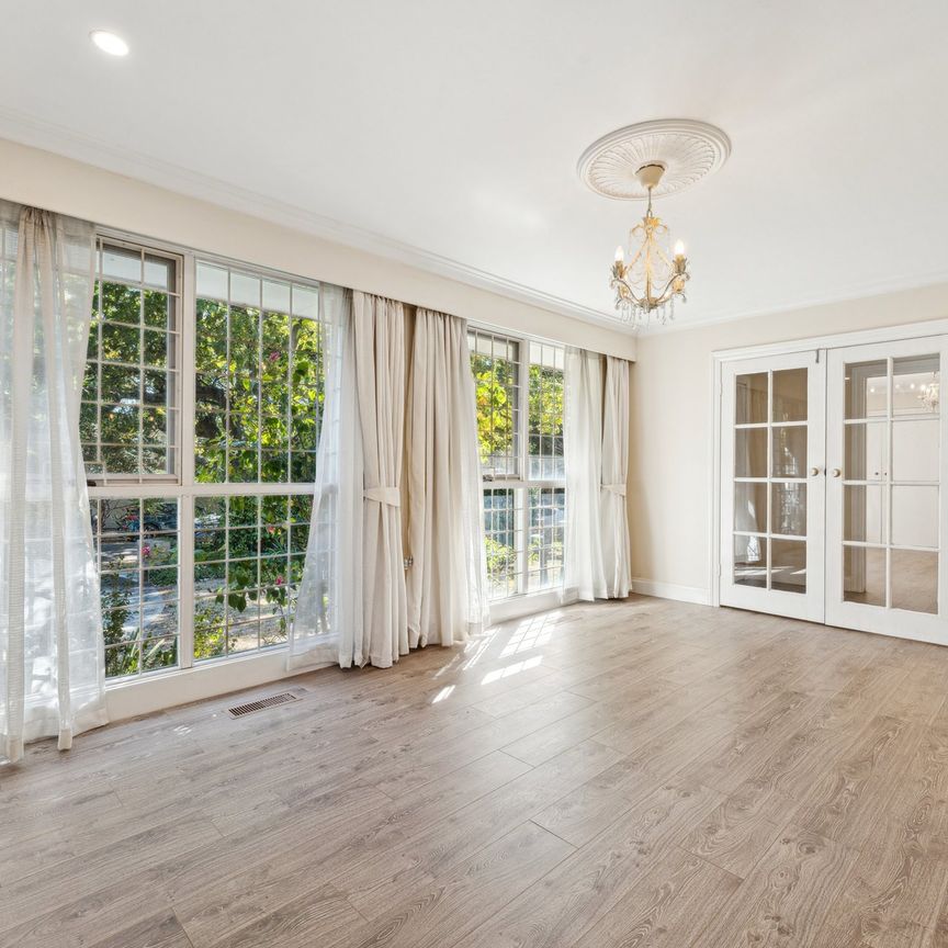 1/17 Alma Rd , CAMBERWELL - Photo 1