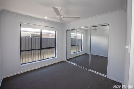 Home For Rent - Photo 4