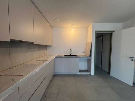 Appartement - Te huur - Photo 4