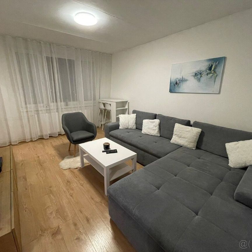 Prenájom moderného 1-izbového bytu pri Starej nemocnici - Photo 1