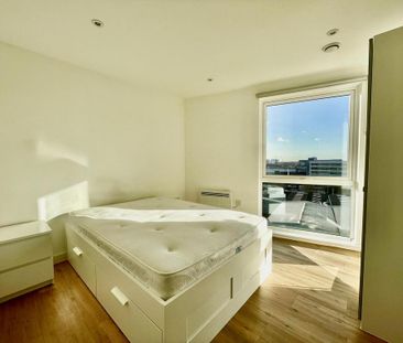 2 bedroom apartment to rent - Photo 2