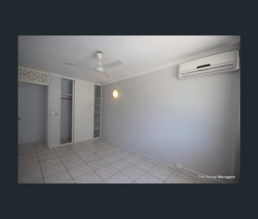 12/6 Hale Street, North Ward, Qld 4810 - Photo 2