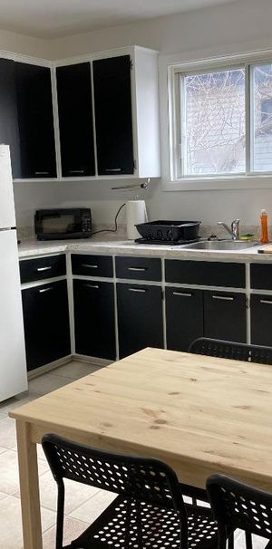 Chambre a louer a Lemoyne - libre 1er decembre - Photo 1