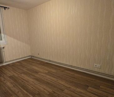 Location / Maison T5 - Photo 3