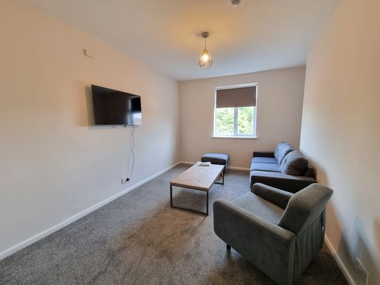 4 Bed Student Accommodation - Photo 1