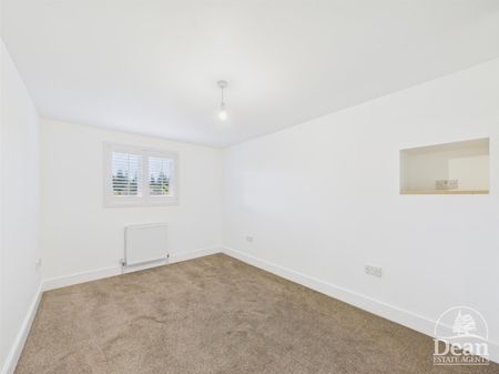 Charnwood Court, Lydney - Photo 4