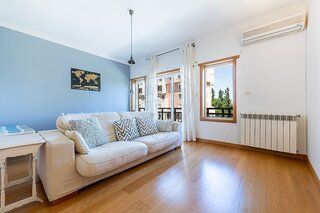 Apartment 1 bedrooms Carnide Lisboa for rent - kitchen, air conditioning, balcony, central heating, garage - Photo 2
