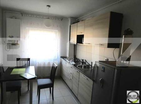 De inchiriat 1 camera, 39 mp! Parcare! Complet mobilat! Zona strazii Florilor! - Photo 4