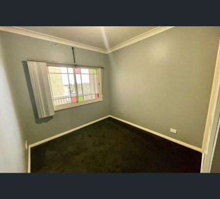 5/17a Lovel Street, Katoomba, NSW 2780 - Photo 3