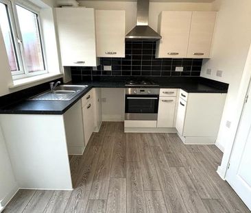 3 bedroom townhouse to rent - Photo 3