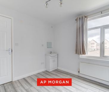 3 bed terraced house to rent in Radnor Close, Rednal, B45 - Photo 4