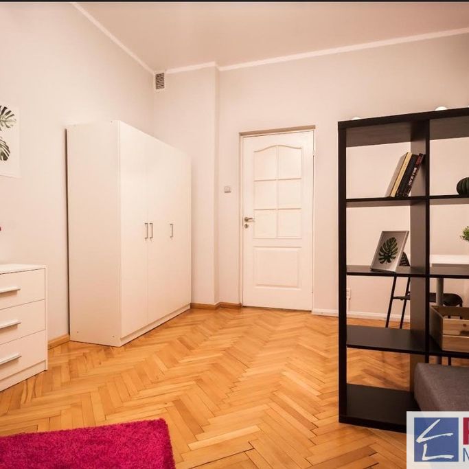 Śródmieście-Centrum, al. Wyzwolenia - Photo 1