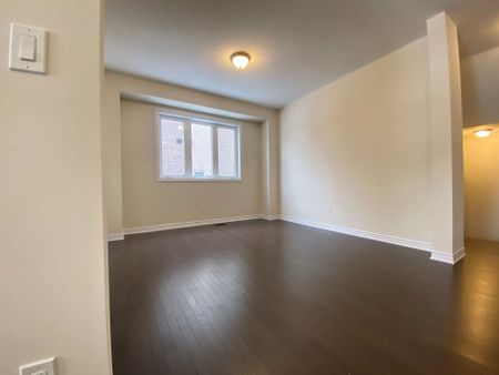 For Lease - 17 Oriole Crescent, Port Colborne, Ontario - Photo 4