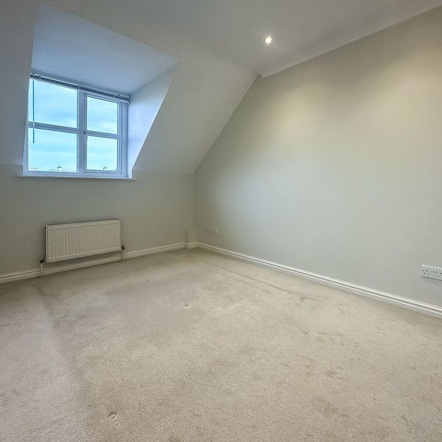 Lawrence Moorings, CM21, Sawbridgeworth - Photo 1