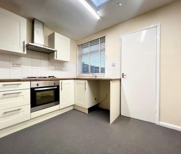 2 bedroom end of terrace house to rent - Photo 6