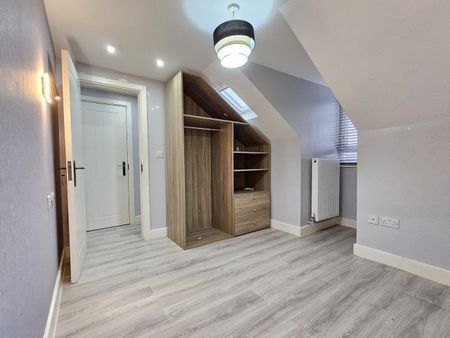 2 Bed Flat, Langthorne Road, E11 - Photo 2