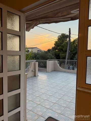 Διαμέρισμα για ενοικίαση Αρτέμιδα (Λούτσα) - Φωτογραφία 3