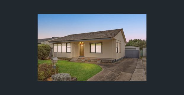 GREAT FAMILY HOME - Photo 1