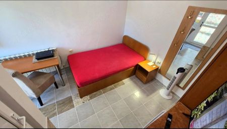 Giurgiului camera in vila eroii revolutiei - Photo 2