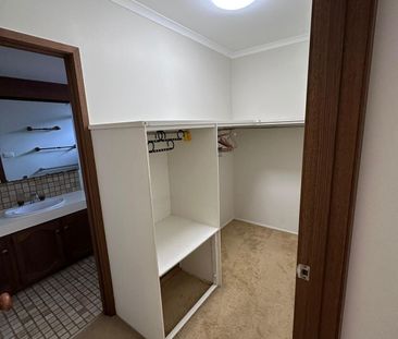 Glen Waverley - Photo 3