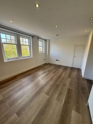 2 Bed Flat, Redcliffe House, SW16 - Photo 1