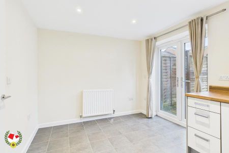 Gascoigns Way, Patchway, Bristol - Photo 3