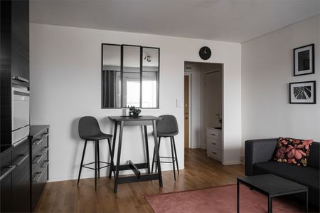 Västerås - 1rok - tillsv - 7.500kr/mån - Photo 2