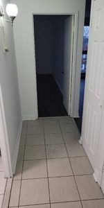 Très Bel Appartement 3 1/2 à Louer - Boulevard Des Sources - DDO - Aussi 4 1/2 - Photo 3