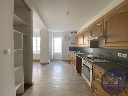 À louer - Maison de bourg de 88 m² située à Contres, proche des commerces - Photo 2