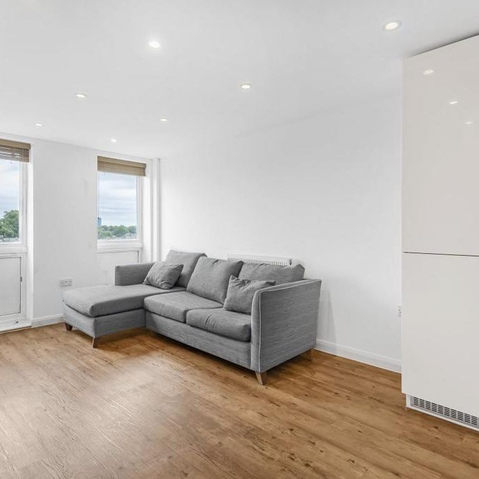 1 bedroom flat to rent - Photo 1