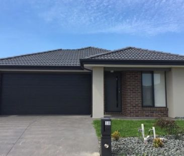 Convenient and Comfortable Living - Photo 3