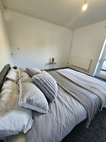 Room in a Shared Flat, Hadleigh House, E1 - Photo 4