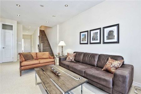 For Lease - 7 Lakelawn Road Unit# 11, Grimsby, Ontario - Photo 3