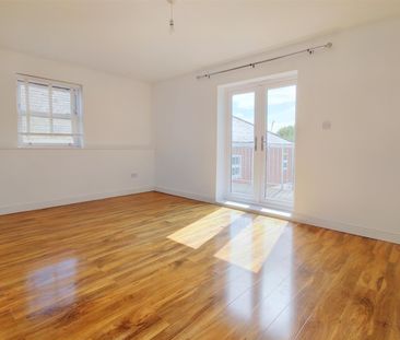 1 Bedroom Flat / Apartment to let - Photo 1