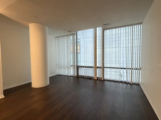 For Lease - 832 Bay Street Unit# 213, Toronto, Ontario - Photo 1