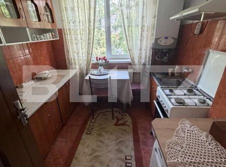 Apartament 2 camere decomandat , et 1 pentru inchiriere, centru Filiasi - Fotografie 5