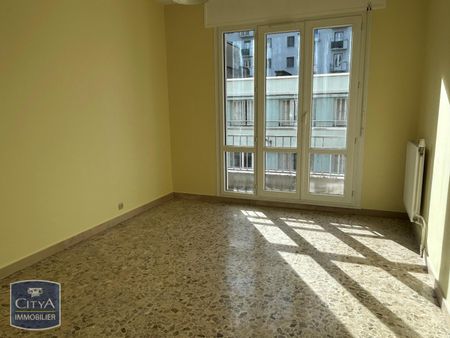 Location Appartement 3 pièces 72m² GRENOBLE 38000 - Photo 4