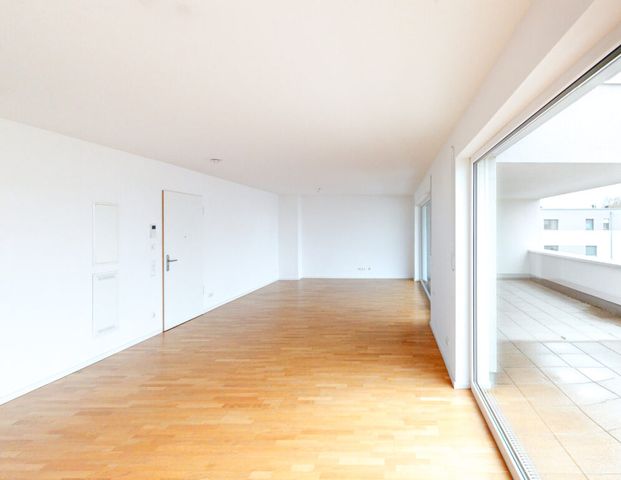 Ihre Traumwohnung: moderne 3-Zimmer Wohnung mit großer Dachterrasse - Foto 1