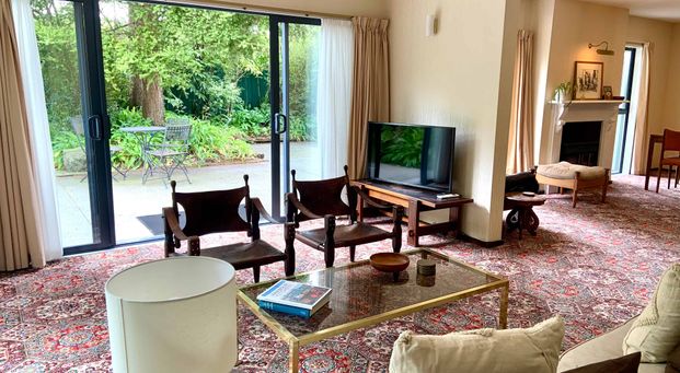 Retro Styled Fully Furnished Stunning Townhouse! - Photo 1